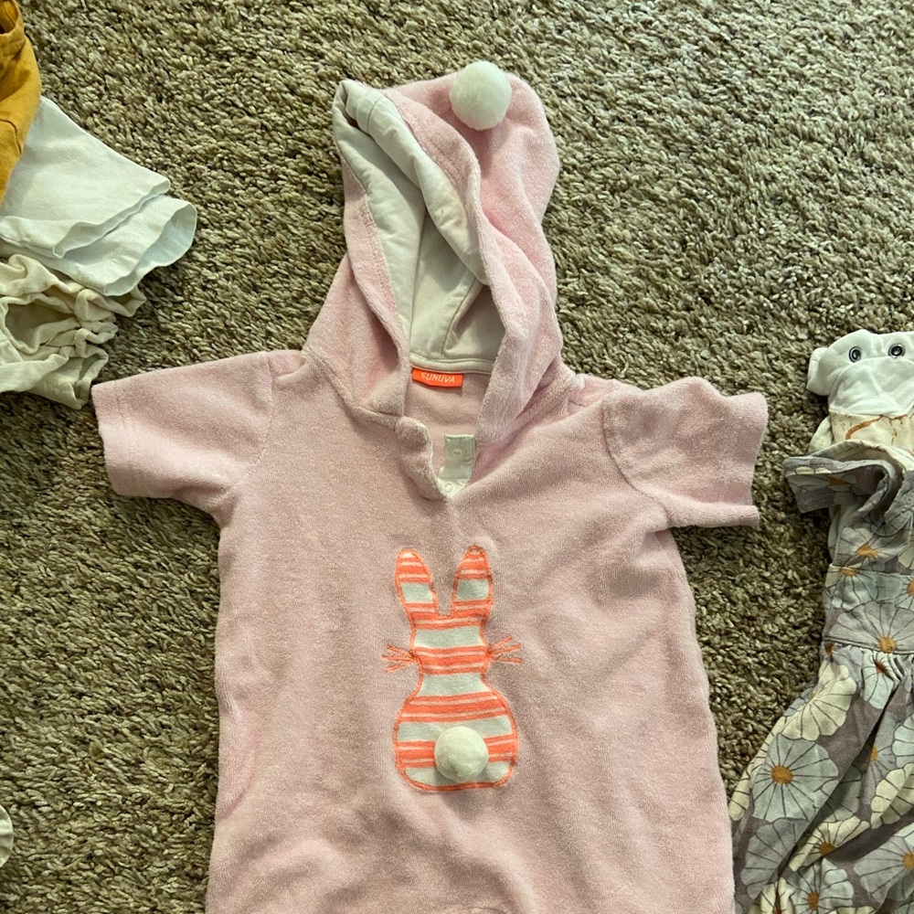 Sunuva toweling one piece fits 9-18 mos